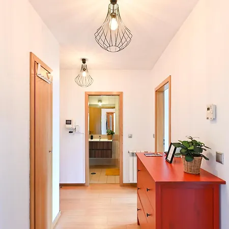 Prelada With Garage 2 By Su E Luis Daire *