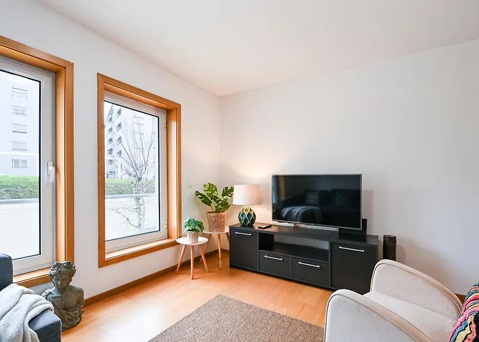 Prelada With Garage 2 By Su E Luis Apartment *