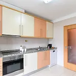 Prelada With Garage 2 By Su E Luis דירה *