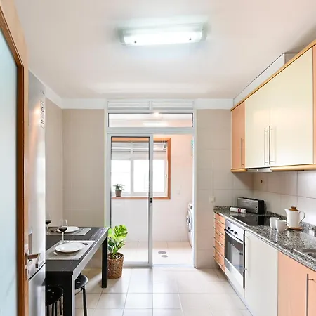 Prelada With Garage 2 By Su E Luis Appartement Oporto